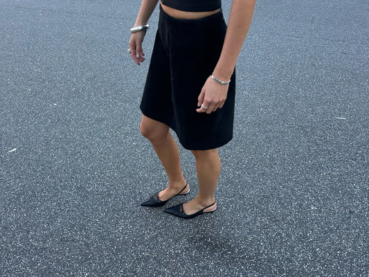 BLACK BOW KITTEN HEELS